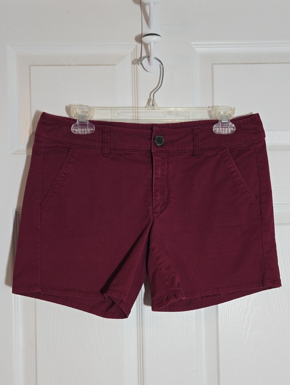 American Eagle Outfitters Women's Midi Burgundy Shorts